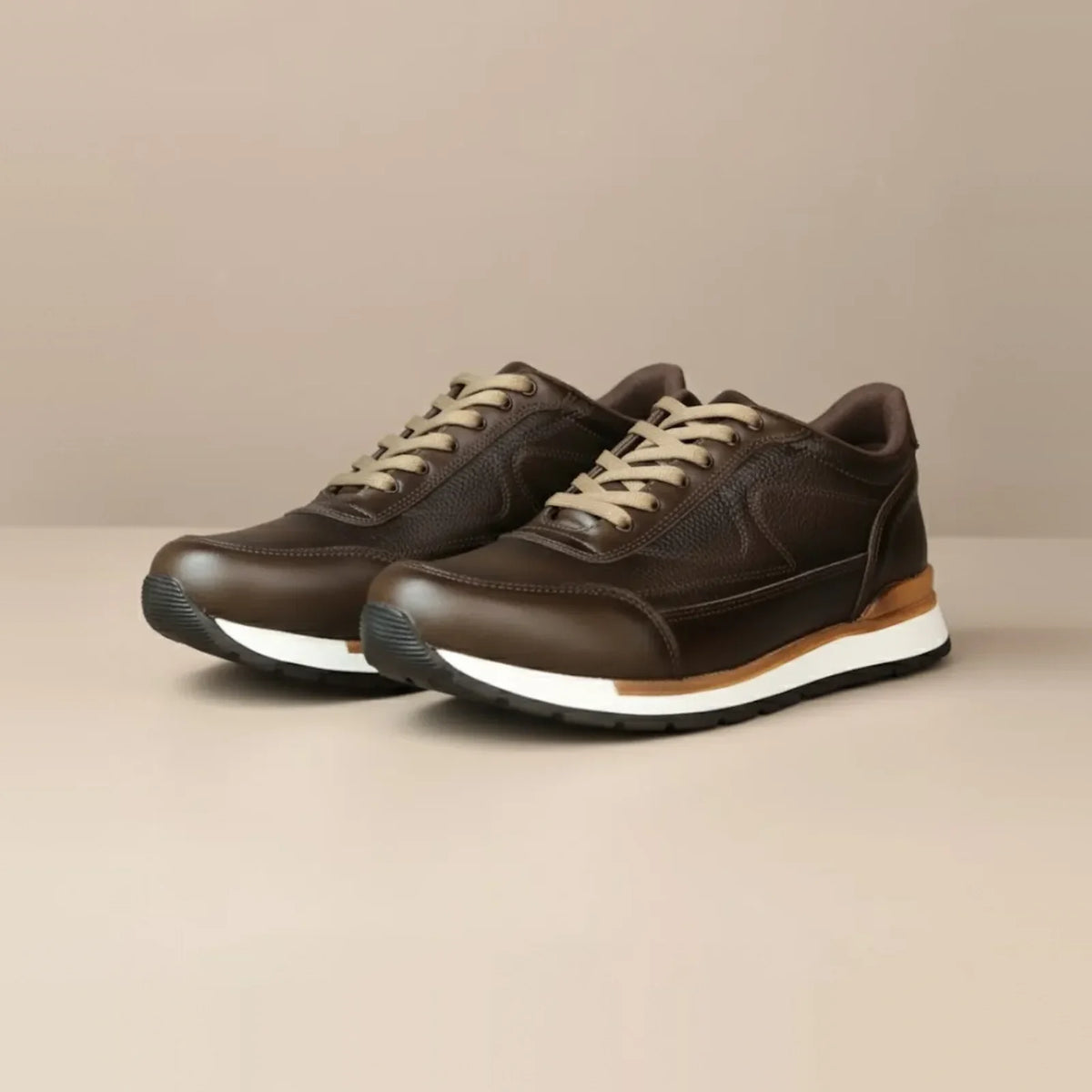 Tenis de piel para hombre Toronto color café moka hechos en México — vista 1 | Calzado Zully