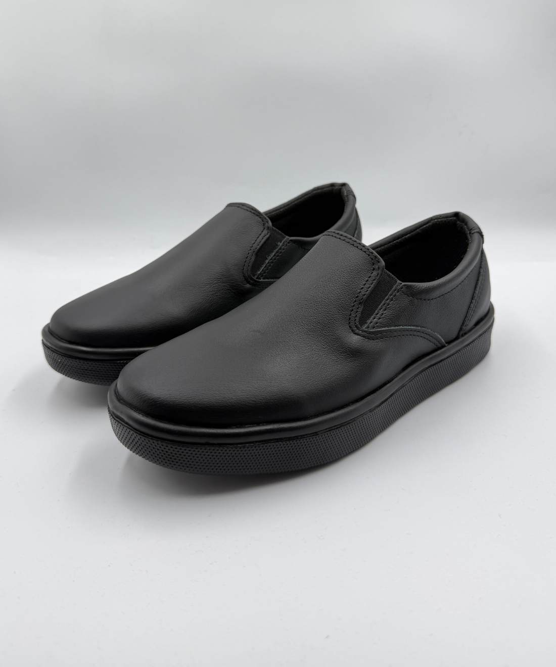 Dolores – Negro Obsidiana