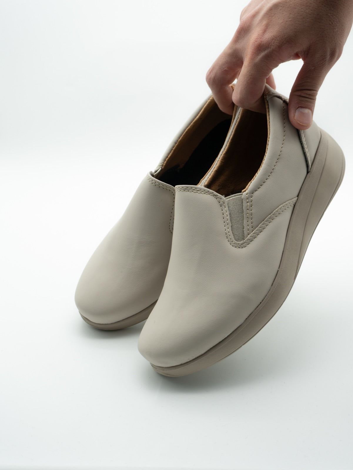 Zapato confort de dama Tonalá hueso de piel - Calzado Zully