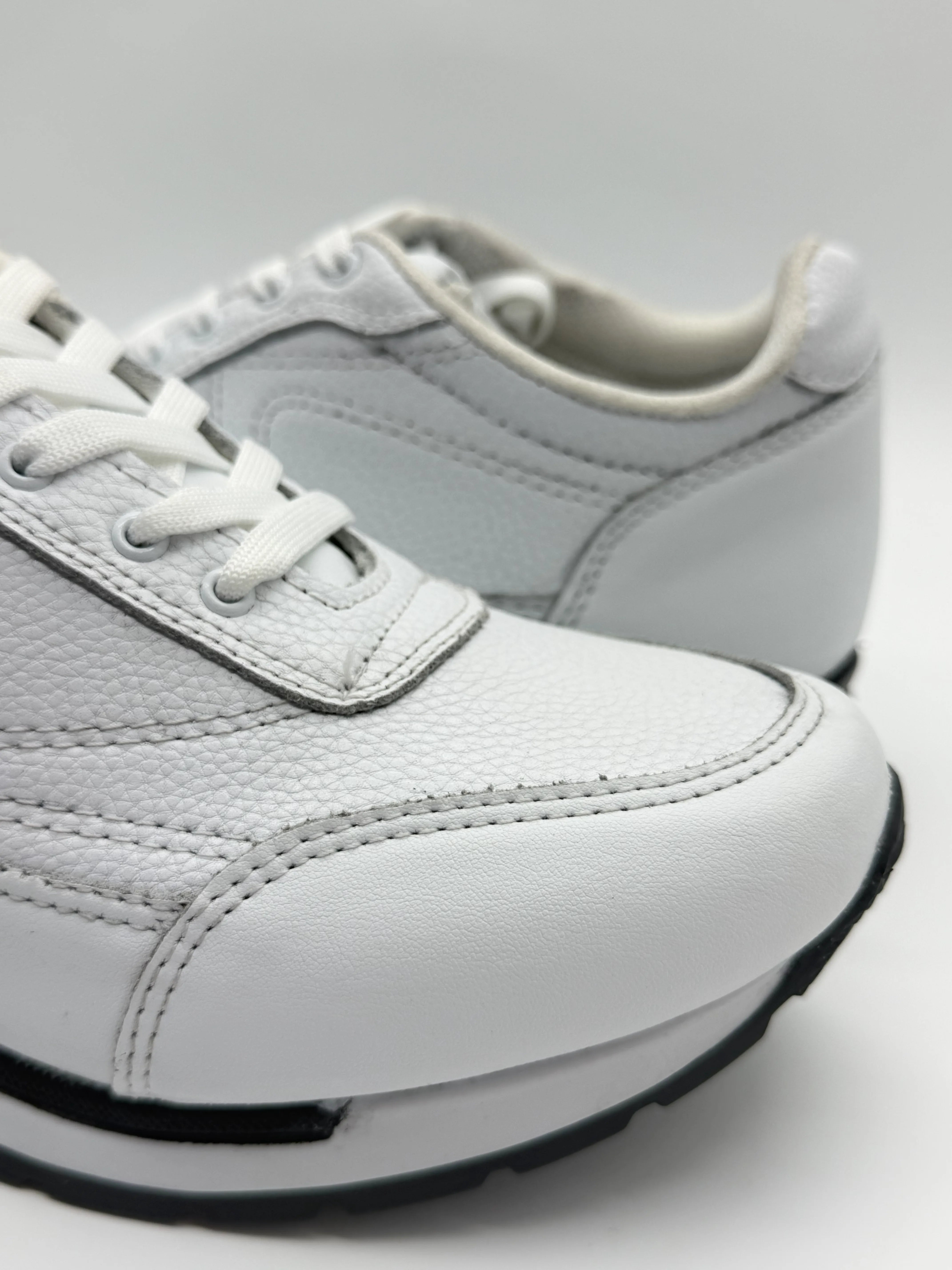 Tenis de piel para hombre Toronto color blanco hechos en México — vista 4 | Calzado Zully