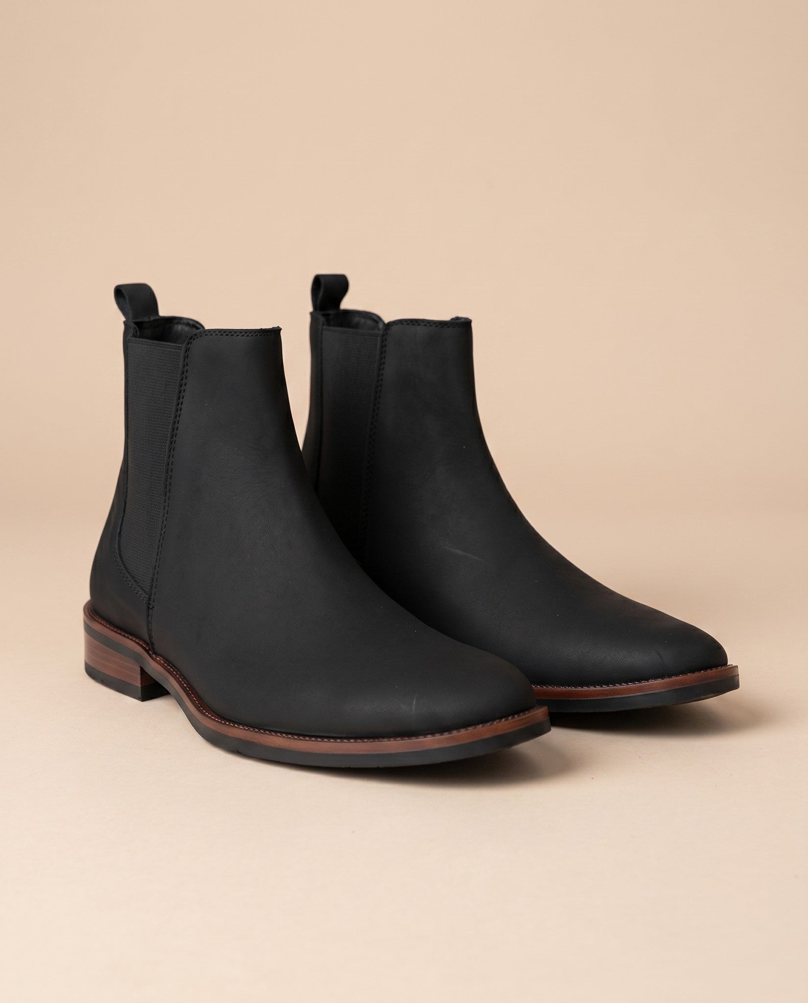 Botín Chelsea de piel nobuck negro — Calzado Zully
