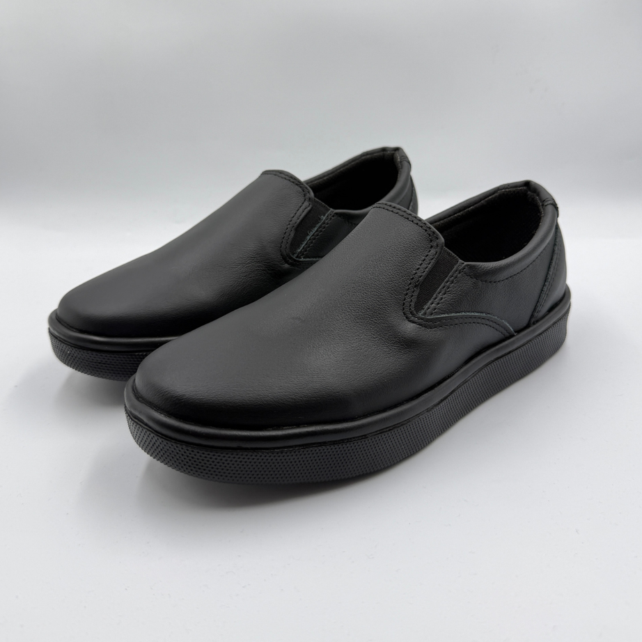 Dolores – Negro Obsidiana