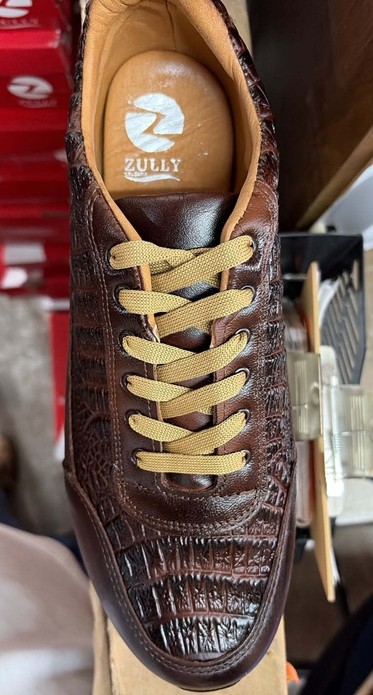 Tenis de piel grabado cocodrilo para hombre color shedrón — vista 6 | Calzado Zully