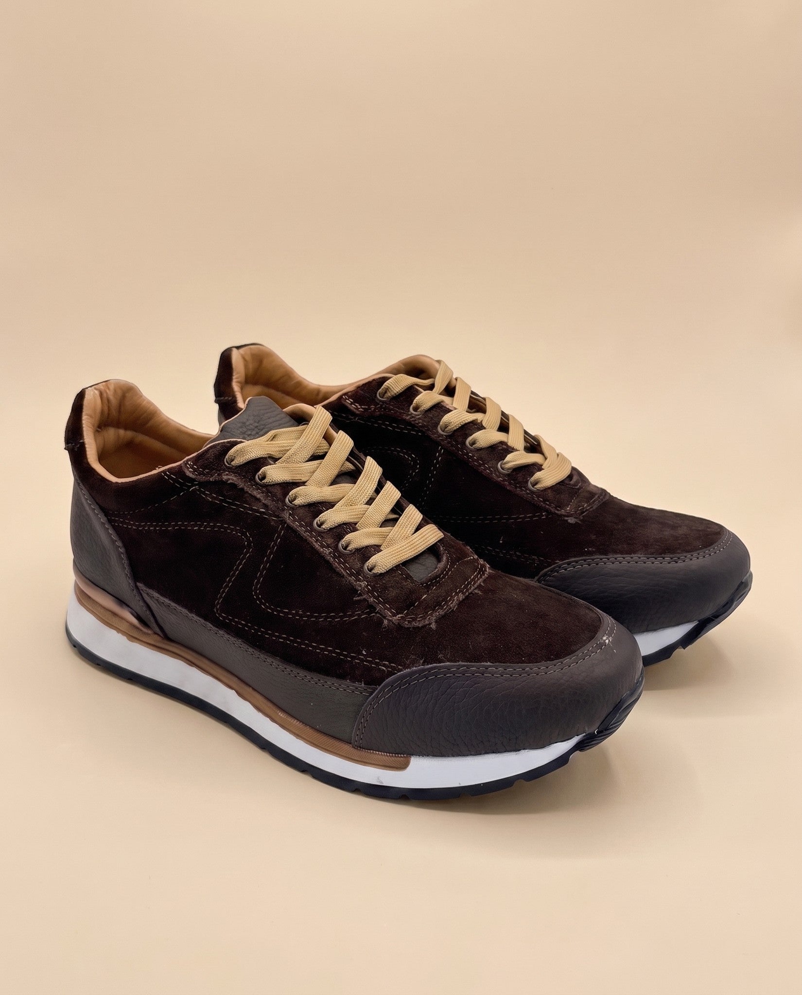 Tenis Toronto Suede - Chocolate — talla 31 MX