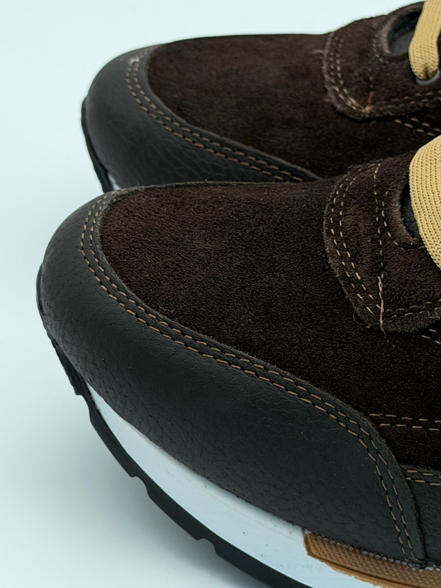 Tenis de gamuza para hombre Toronto Suede color chocolate hechos en México — vista 5 | Calzado Zully
