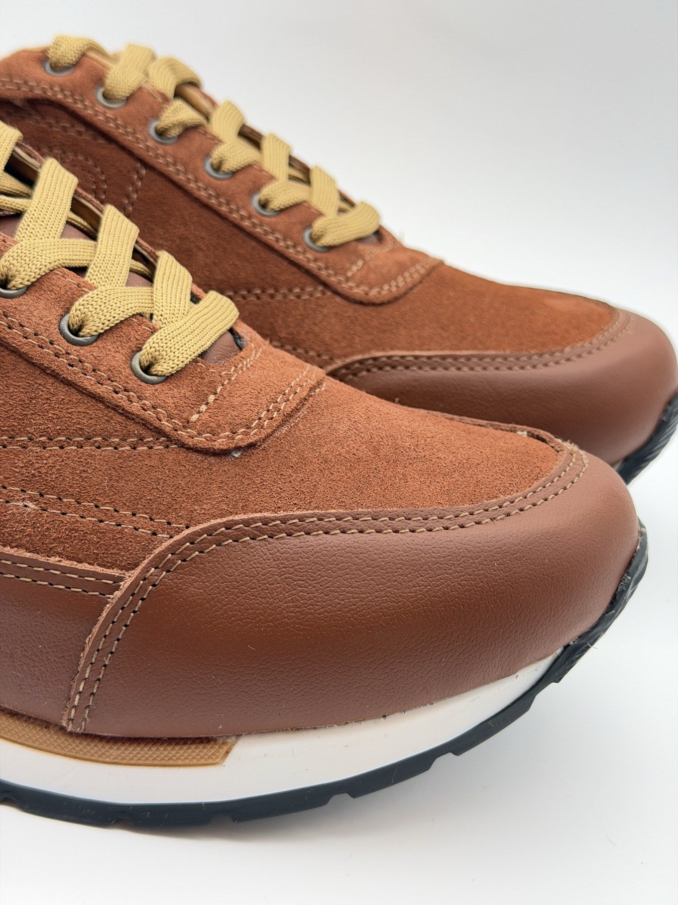 Tenis de gamuza para hombre Toronto Suede shedrón hechos en México — Calzado Zully — vista 3