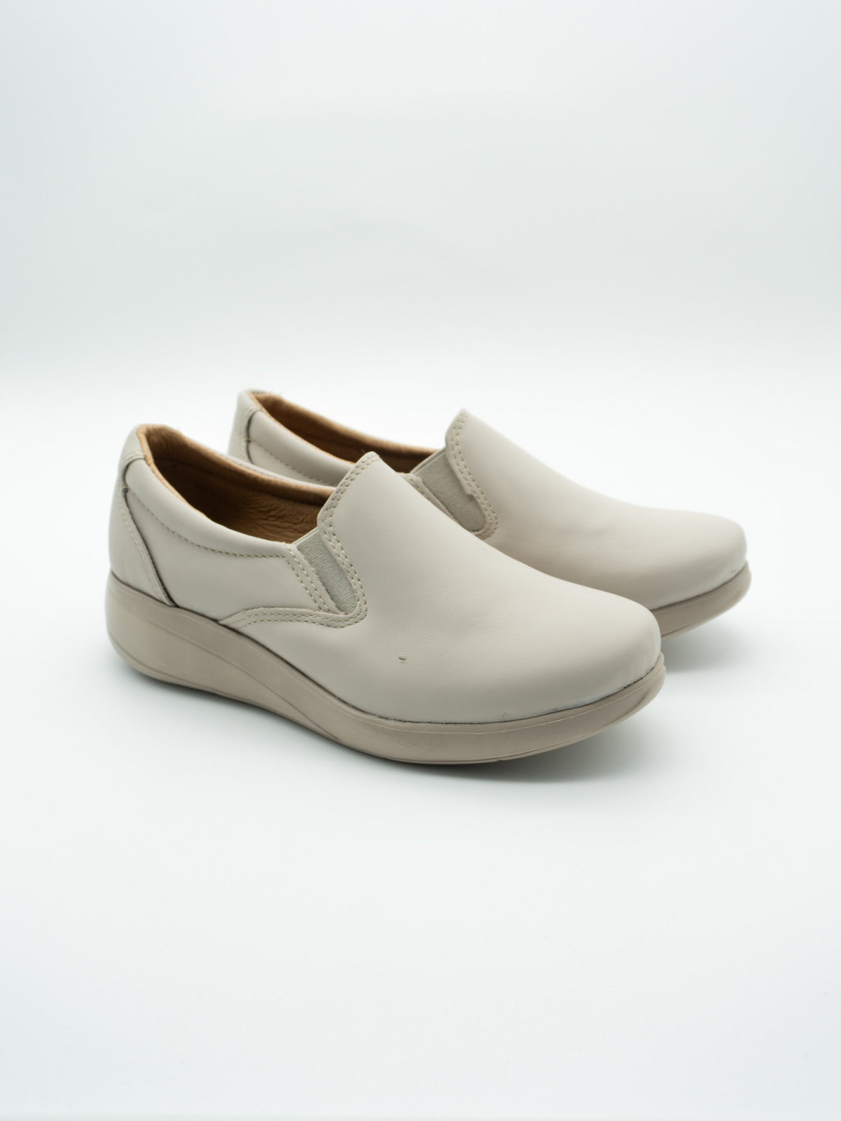 Zapato confort de dama Tonalá hueso de piel - Calzado Zully