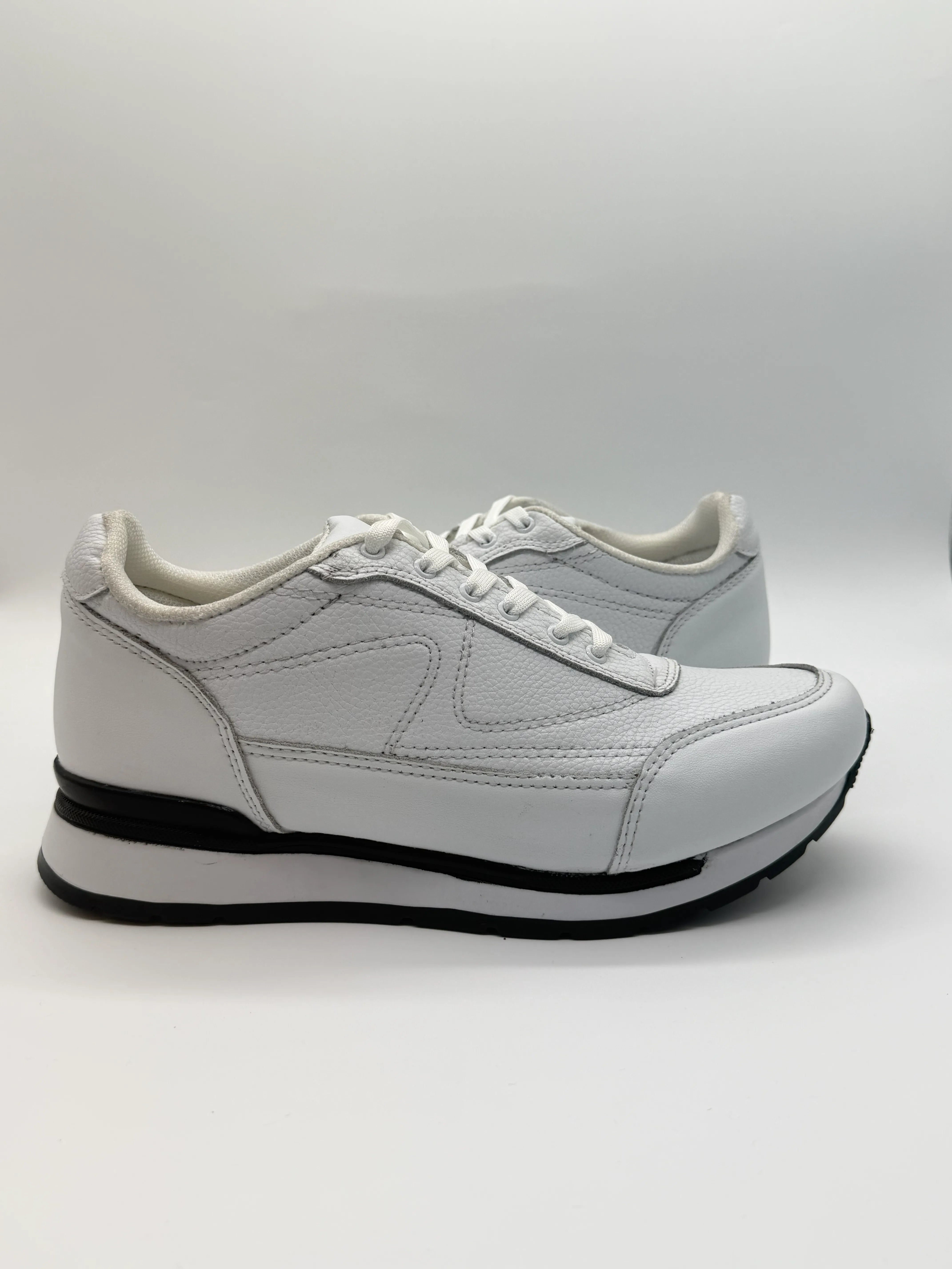 Tenis de piel para hombre Toronto color blanco hechos en México — vista 3 | Calzado Zully