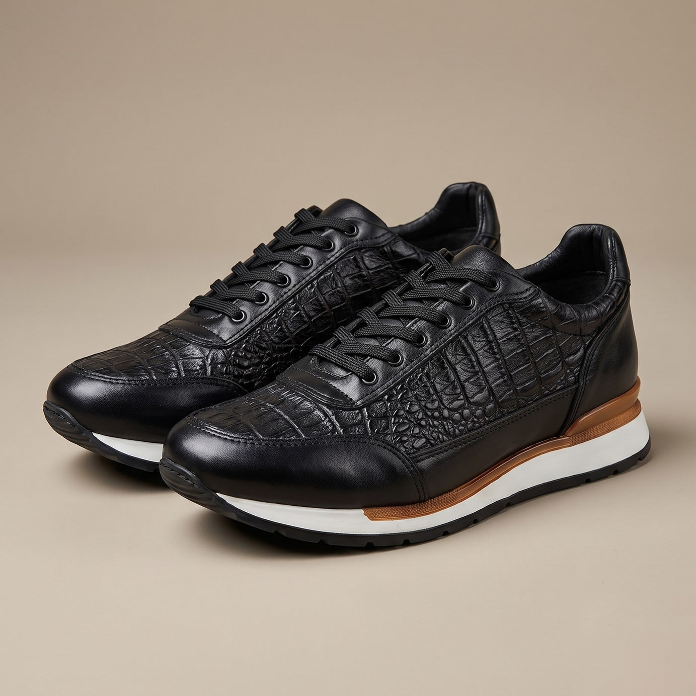Tenis de piel grabado cocodrilo para hombre color negro — vista 1 | Calzado Zully
