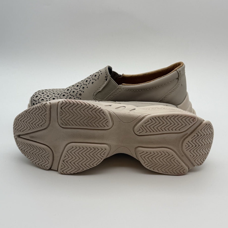 Zapato confort de dama Zapopan hueso de piel troquelada — Calzado Zully — vista 6